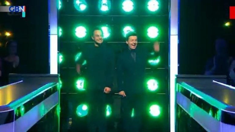 ITV Limitless Win viewers blast ‘waste of time’ Ant and Dec quiz show as players turn down £1 million: ‘Pointless!’